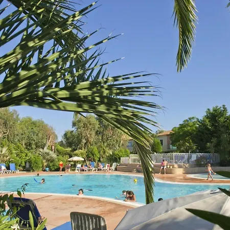 Rezort Le Hameau De La Pinede 3p 5/6p 4s
