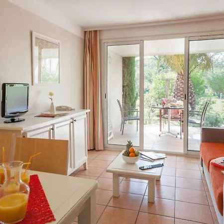 Le Hameau De La Pinede 3p 5/6p 4s Hyères