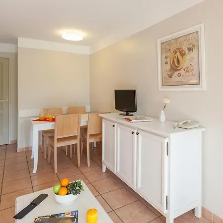 Rezort Le Hameau De La Pinede 3p 5/6p 4s *